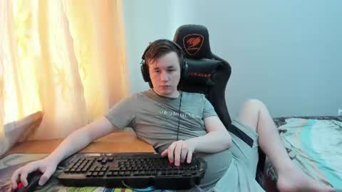 Snapshot of iliaskrislove chatting on 06.21.26 iliaskris online show from 06.21.26