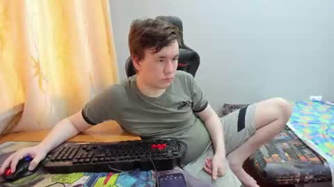 Snapshot of iliaskrislove chatting on 07.19.26 iliaskris online show from 07.19.26