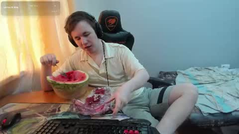 Snapshot of iliaskrislove chatting on 07.28.26 iliaskris online show from 07.28.26