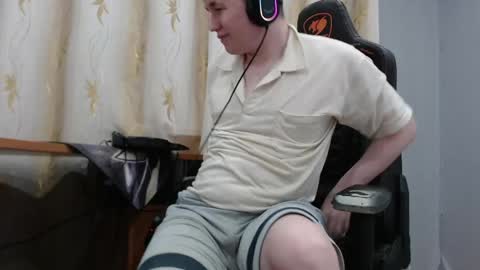 Snapshot of iliaskrisloveee chatting on 05.11.26 lord online show from 05.11.26