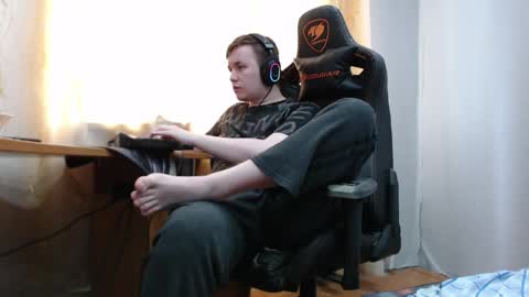 Snapshot of iliaskrisloveee chatting on 05.29.26 lord online show from 05.29.26