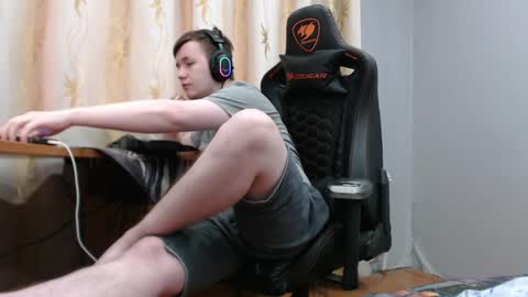 Snapshot of iliaskrisloveee chatting on 05.31.26 lord online show from 05.31.26