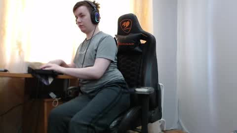 Snapshot of iliaskrisloveee chatting on 06.07.26 lord online show from 06.07.26