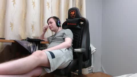 Snapshot of iliaskrisloveee chatting on 06.20.26 lord online show from 06.20.26