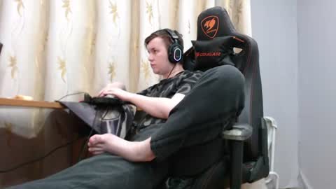 Snapshot of iliaskrisloveee chatting on 07.04.26 lord online show from 07.04.26