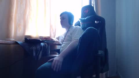 Snapshot of iliaskrisloveee chatting on 07.07.26 lord online show from 07.07.26