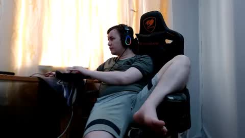 Snapshot of iliaskrisloveee chatting on 07.23.26 lord online show from 07.23.26