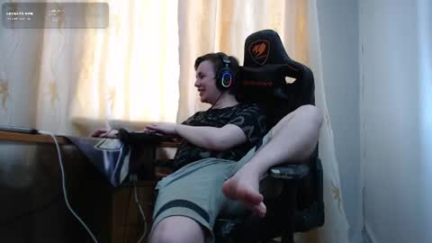 Snapshot of iliaskrisloveee chatting on 07.28.26 lord online show from 07.28.26