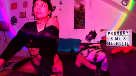 Snapshot of illegeil chatting on 02.18.26 Latin Geil online show from 02.18.26
