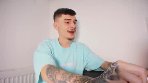 Snapshot of illusions888 chatting on 11.25.25 D-Illusion online show from 11.25.25