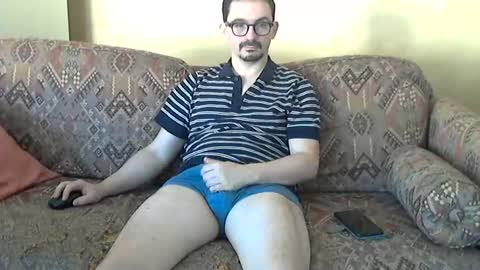 Snapshot of ilovecuteguy79 chatting on 06.25.26 ilovecuteguy79 online show from 06.25.26