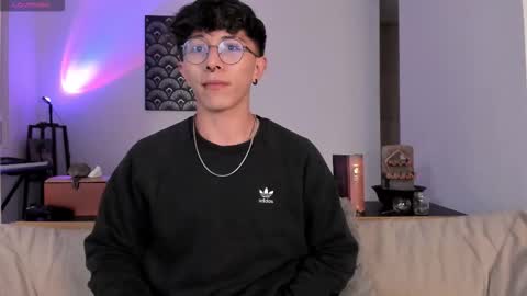 IM  THOMAS online show from 02.03.26