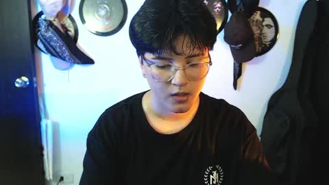Sophie online show from 05.17.26