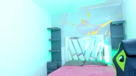 Snapshot of im_brittany_333 chatting on 02.04.26 im_brittany_333 online show from 02.04.26