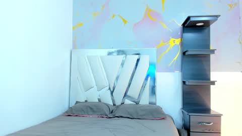 Snapshot of im_brittany_333 chatting on 02.12.26 im_brittany_333 online show from 02.12.26