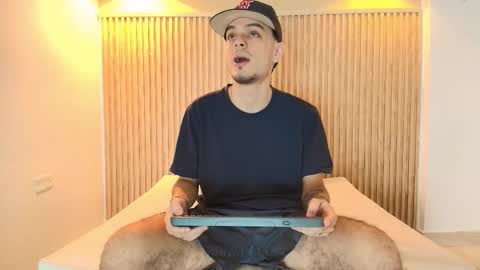 Snapshot of im_bull chatting on 01.15.26 BULL online show from 01.15.26