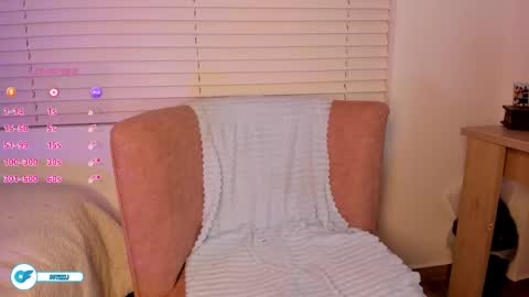 Snapshot of im_eli1 chatting on 09.15.25 Eli online show from 09.15.25