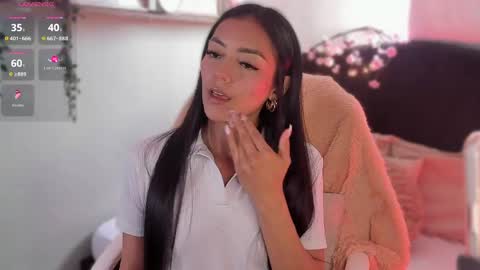 Snapshot of im_isabellaa chatting on 05.22.26 Isa online show from 05.22.26