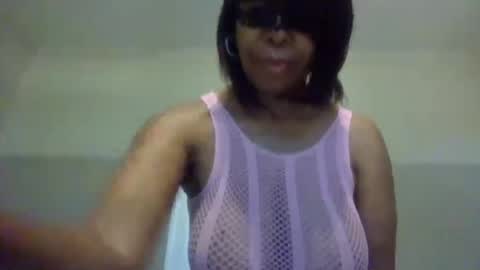 weet exy Cougar online show from 05.10.26