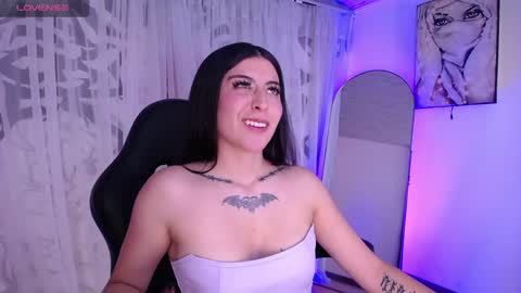 Jade Rosse online show from 04.30.26