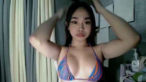 im_ur_future_wife69 online show from 04.09.26