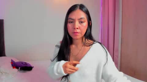 Snapshot of imdayaadams chatting on 02.20.25 Dayana online show from 02.20.25