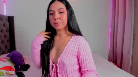 Snapshot of imdayaadams chatting on 11.02.25 Dayana online show from 11.02.25