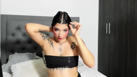 imemily444_ online show from 04.10.26
