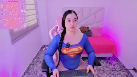  independient model online show from 11.19.25