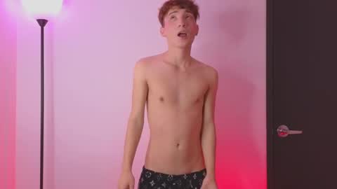 Snapshot of imjuanse chatting on 10.09.25 Juan Sebastian online show from 10.09.25