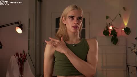 Snapshot of imkawaiiboi chatting on 09.09.25 sasha hethey online show from 09.09.25