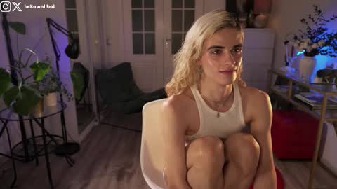 Snapshot of imkawaiiboi chatting on 11.07.25 sasha hethey online show from 11.07.25