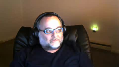 Snapshot of imkmac chatting on 10.11.25 Kel online show from 10.11.25