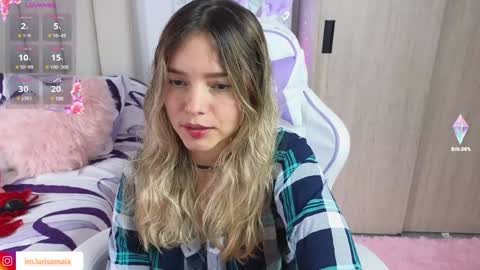 Snapshot of imlarisamaia chatting on 02.07.25 Larisa online show from 02.07.25