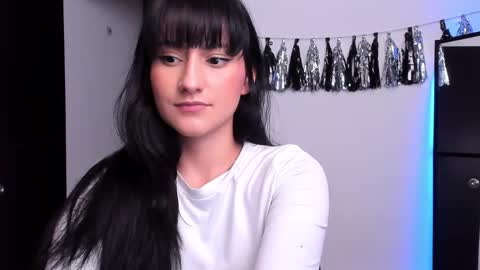 Snapshot of imlenka chatting on 02.06.26 Lenka online show from 02.06.26