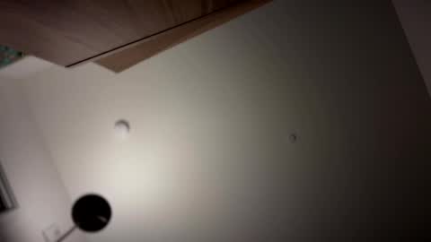 imlightskn online show from 02.26.25