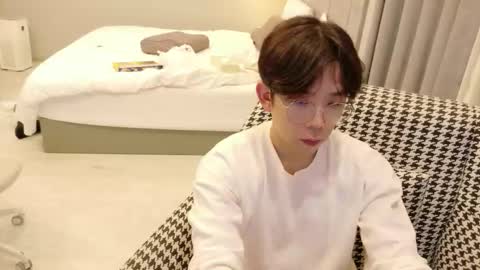 Snapshot of imlowerlife chatting on 11.24.25 imlowerlife online show from 11.24.25