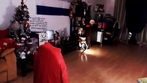 Snapshot of imperatrizasado chatting on 12.21.24 Empress online show from 12.21.24