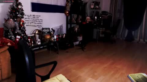 Snapshot of imperatrizasado chatting on 02.13.25 Empress online show from 02.13.25