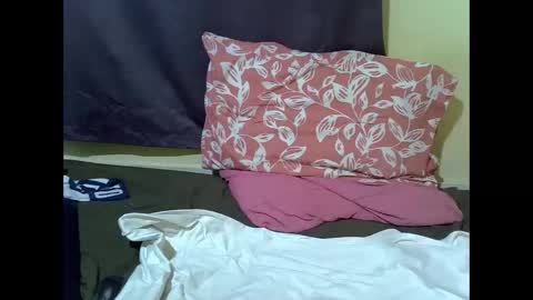 Snapshot of impress_ivy chatting on 11.20.25 impress_ivy online show from 11.20.25