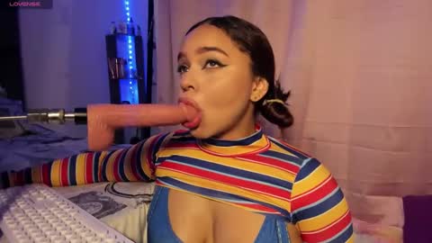 Sofia Vega online show from 10.29.25