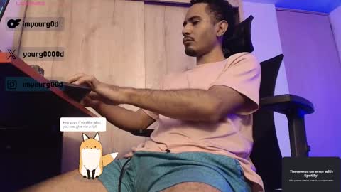 Snapshot of imyourg0d chatting on 03.12.26 Daniel thumb up me please its important Im new INDEPENDENT MODEL online show from 03.12.26