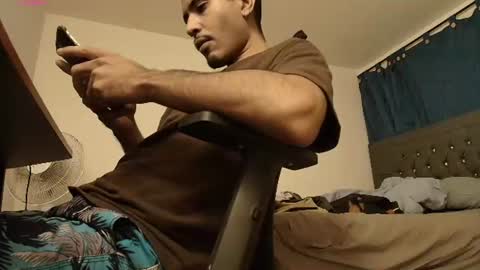 Daniel   thumb up me please its important Im new INDEPENDENT MODEL online show from 07.14.26