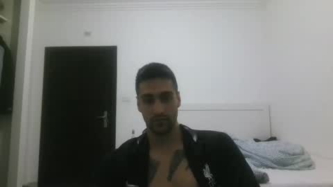 Snapshot of imyouroniichan chatting on 10.29.25 imyouroniichan online show from 10.29.25