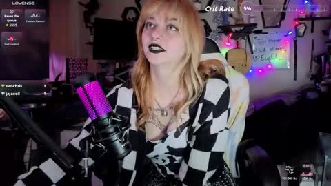 Snapshot of inarafoxxx chatting on 02.27.26 Inarafoxx online show from 02.27.26