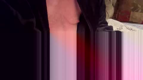 Snapshot of incredablejohnson chatting on 12.31.24 incredablejohnson online show from 12.31.24