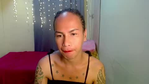 Snapshot of indaypakay_ts chatting on 12.11.24 Pakay online show from 12.11.24