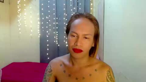 Snapshot of indaypakay_ts chatting on 01.08.25 Pakay online show from 01.08.25