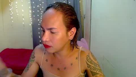 Snapshot of indaypakay_ts chatting on 01.23.25 Pakay online show from 01.23.25