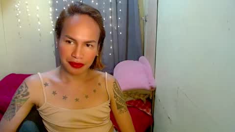 Snapshot of indaypakay_ts chatting on 01.23.25 Pakay online show from 01.23.25